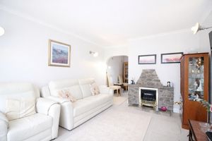 Lounge- click for photo gallery